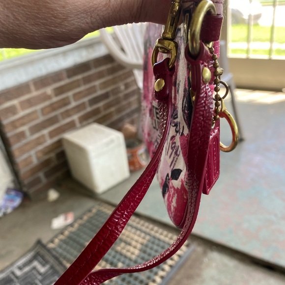 Coach Pink and Red Graffiti Clutch or WRISTLET - Picture 4 of 7